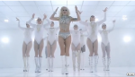 Walk walk fashion baby Walk walk fashion baby