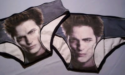 robert-pattinson-panties