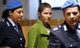 Amanda-Knox-001