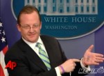 Exclusive: Robert Gibbs Responds to Politico's 'Laughtergate' Exposé