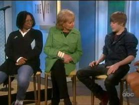 New Power Couple? Justin Bieber Flirts With Barbara Walters