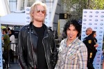 107798-hall_oates_carpet_american_idol_617_409