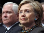 nm_clinton_gates_091204_mn