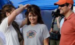 Sarah-Palin-in-Haiti-007
