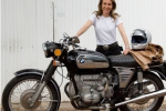gabrielle_giffords_bike_1.13.11