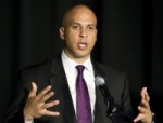 cory-booker_1.4.11