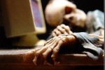 340x_dead_thumb[1]