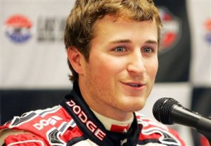 Women+breastfeeding+to+husband+video