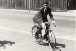 mittromneyhappybike
