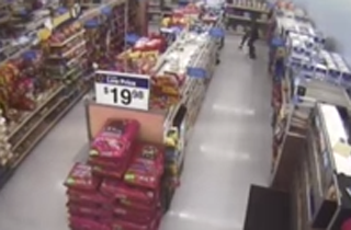 Walmart Shooting VIDEO | John Crawford III Surveillance Tape