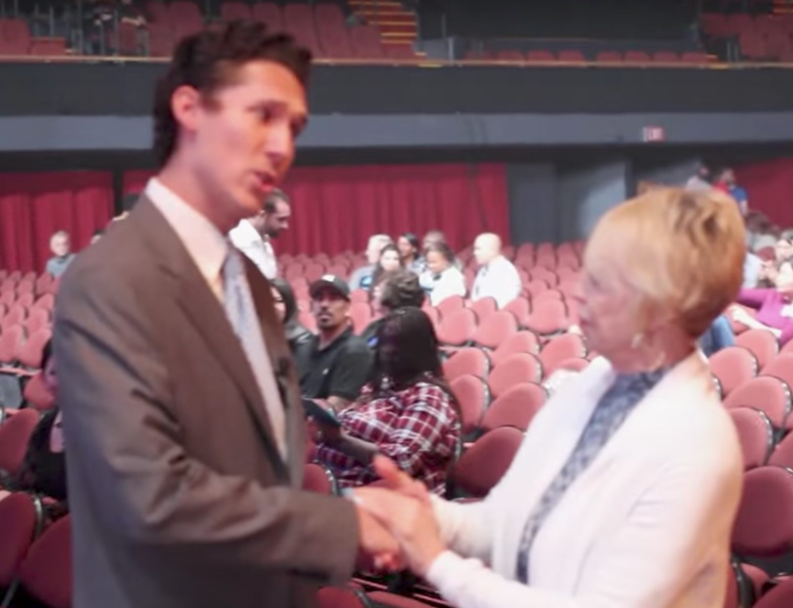 Joel Osteen Look-a-Like Crashes a Joel Osteen Event and Wreaks Havoc