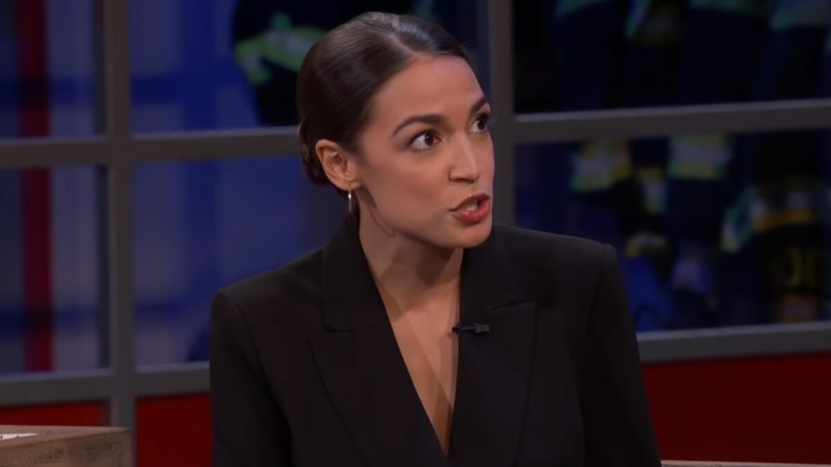 ocasio cortez mccaskill