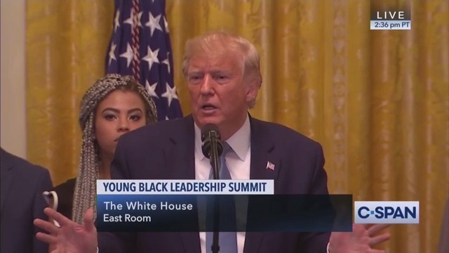 www.mediaite.com