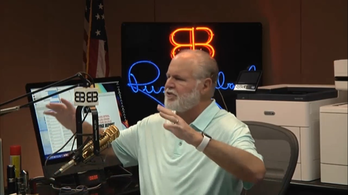 www.mediaite.com