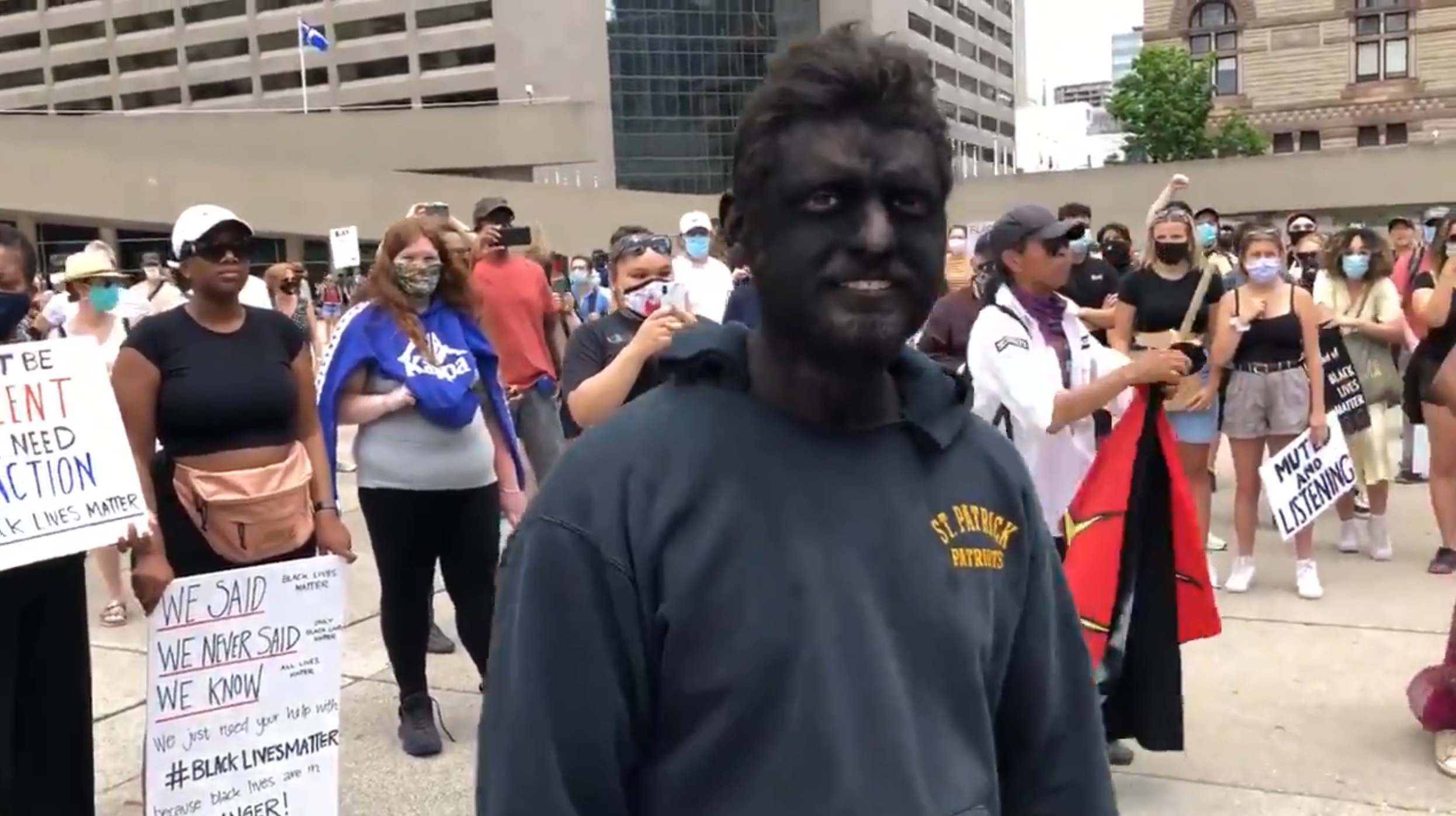 www.mediaite.com
