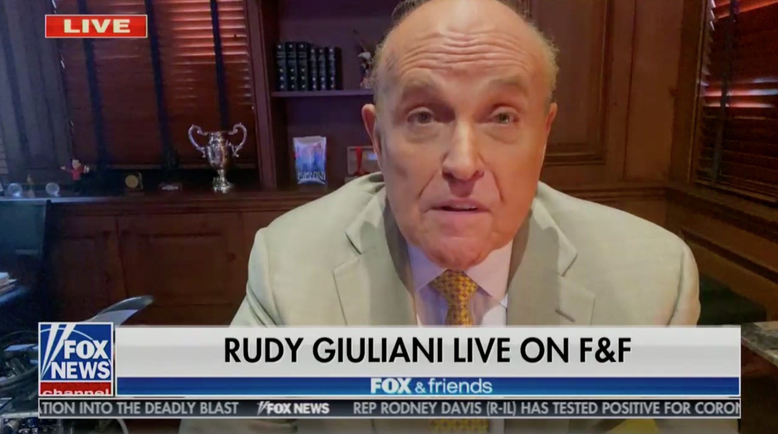 www.mediaite.com