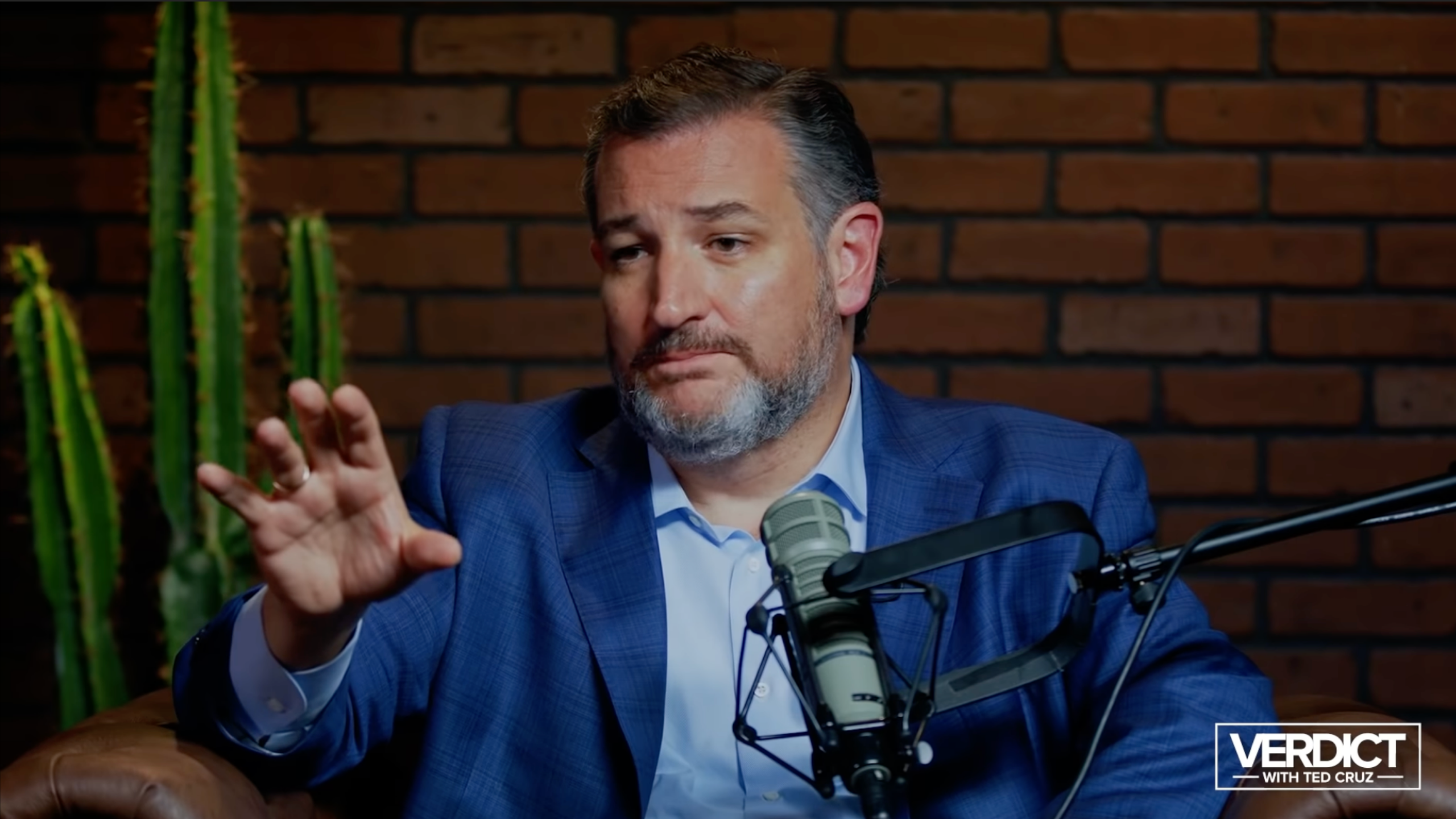www.mediaite.com