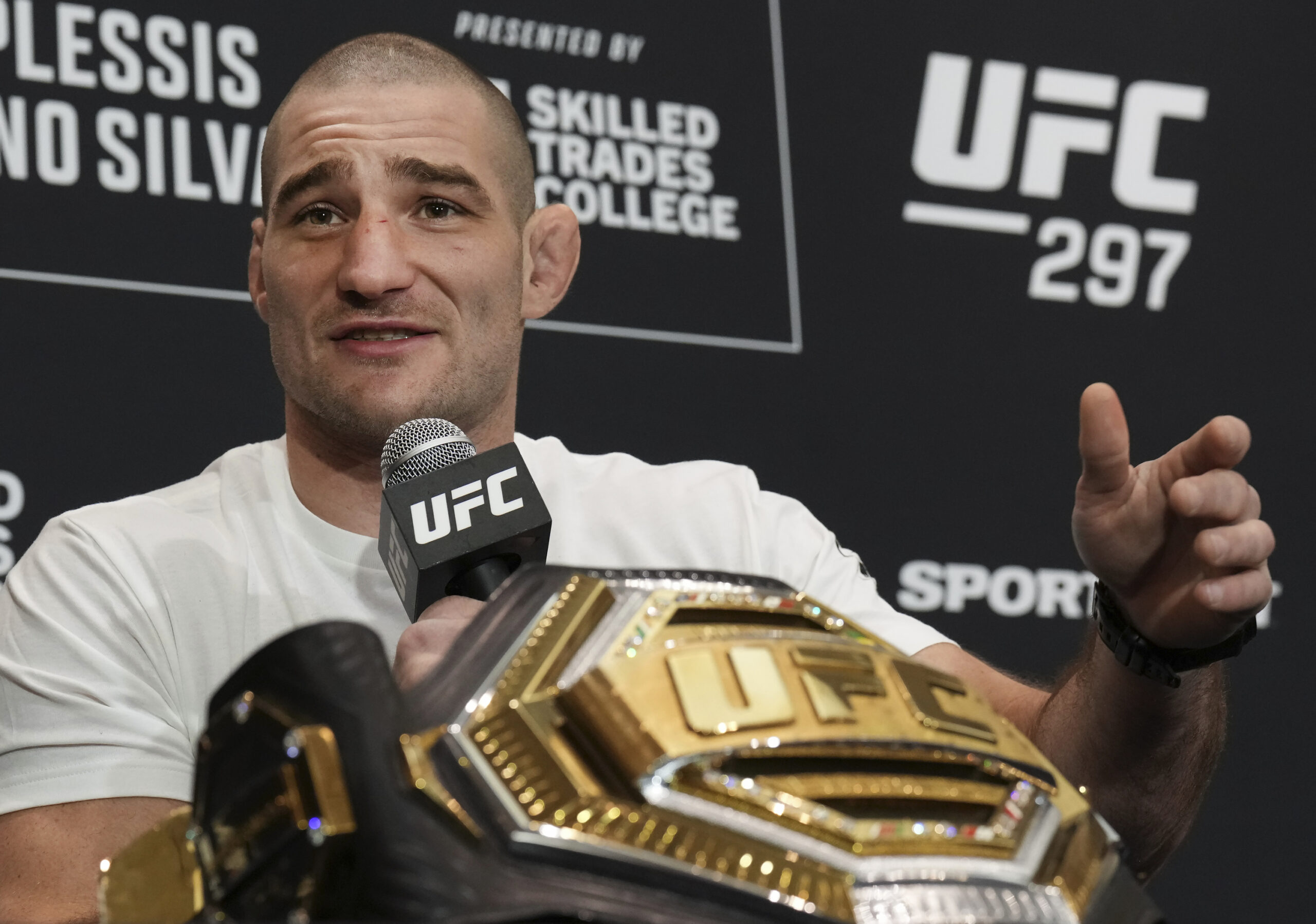 Pro-Trump UFC Star Torches Administration Over War in Iran After He Was Snubbed for Fight at White House