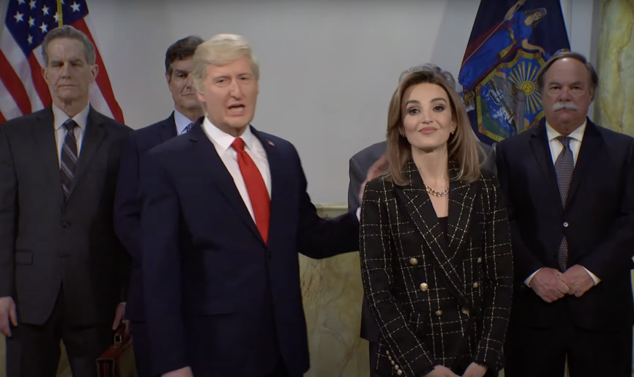 SNL Cold Open Mocks Trump Roasting His Own Lawyers