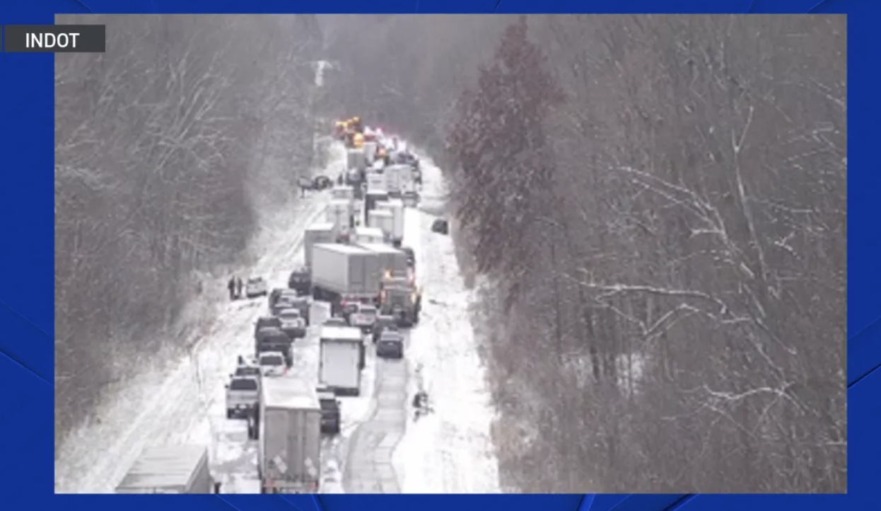 Massive 45 Car Pileup Halts Traffic in Largest Wreck' Midwest Firemen Have Ever Seen