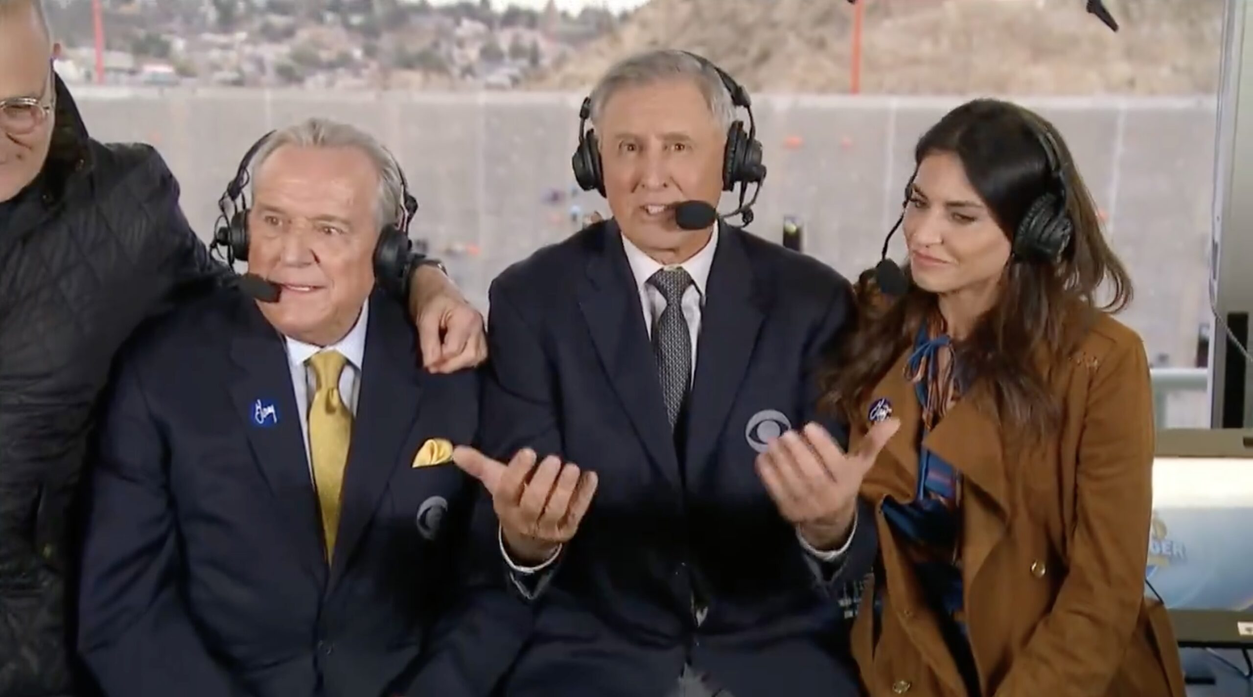 CBS Cuts Off Veteran Football Announcer's Final Goodbye Mid-Sentence After 36 Years on the Mic