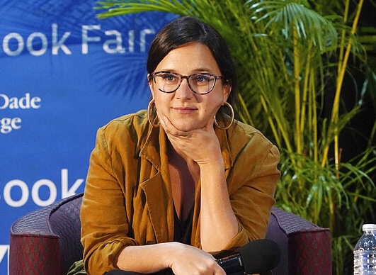 Bari Weiss Is Failing to Lead CBS News  But Doing Exactly What Her Bosses Want