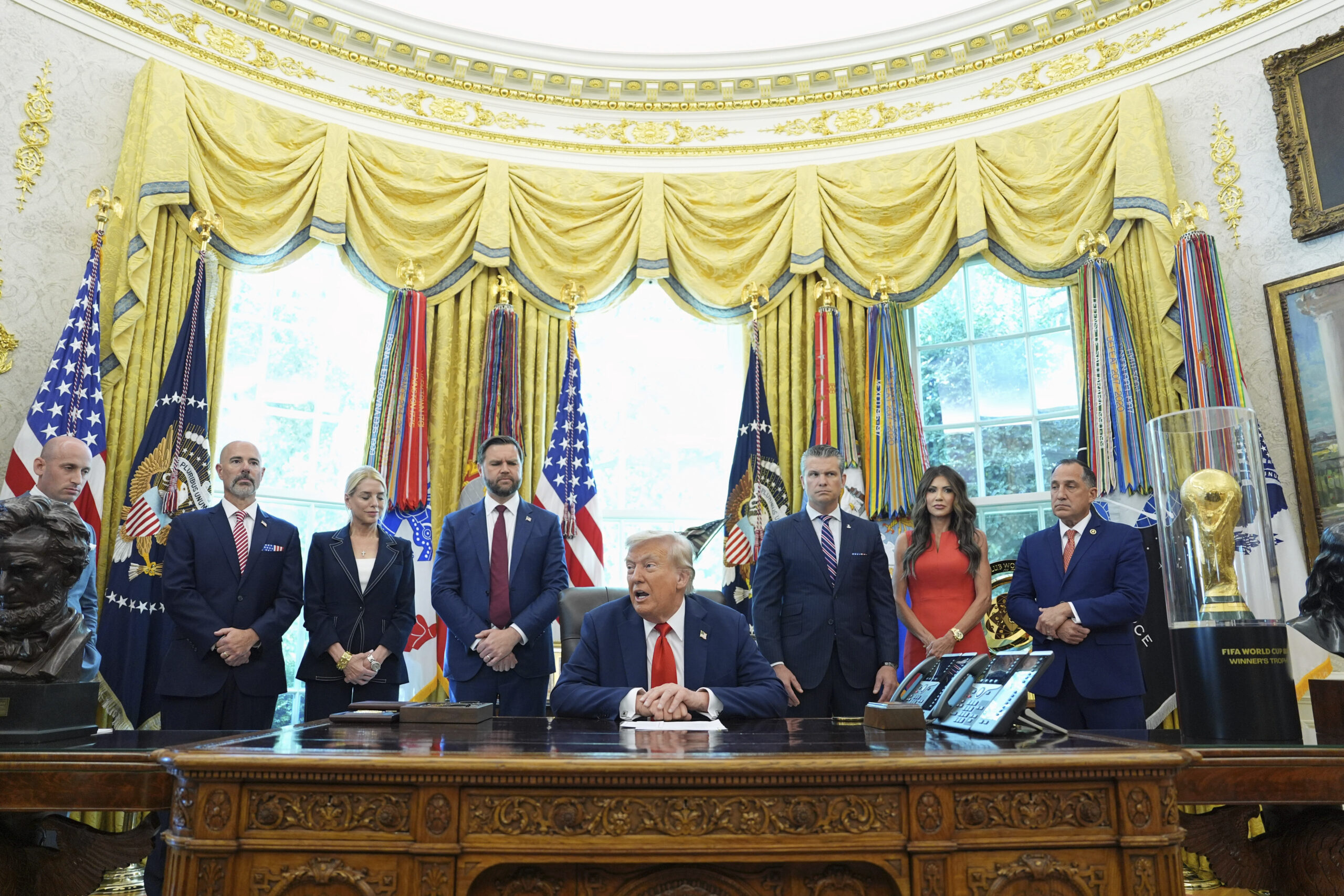 Trump Is Setting Himself Up for Failure by Hanging on to His Team of Freaks and Grifters