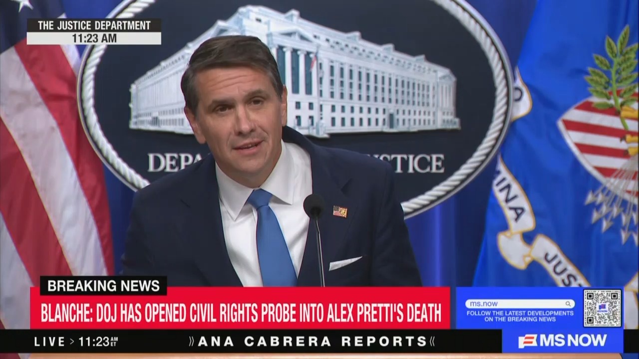 Top Trump DOJ Official Mocks Reporter Over Don Lemon Arrest Question