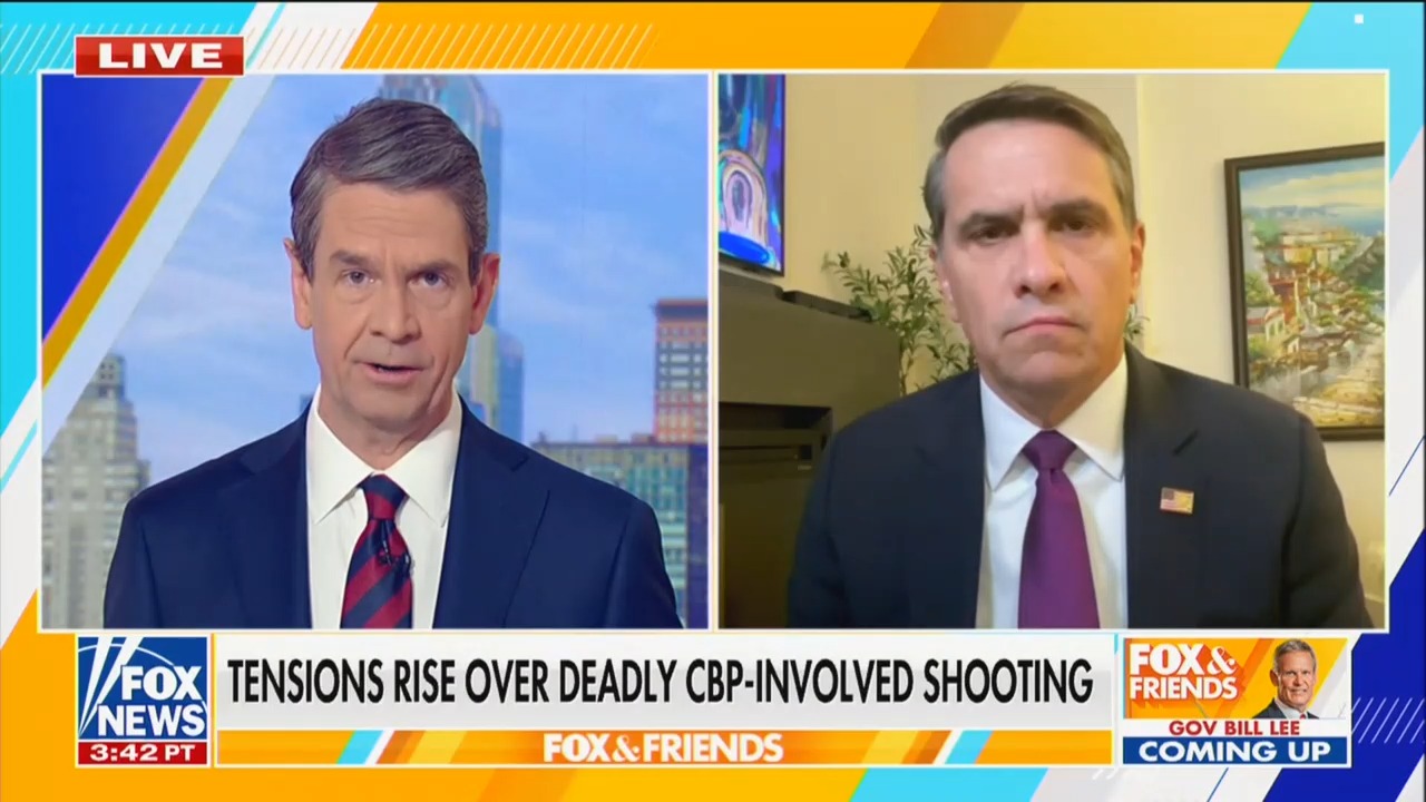 Fox's Griff Jenkins Grills Todd Blanche on Pretti Shooting