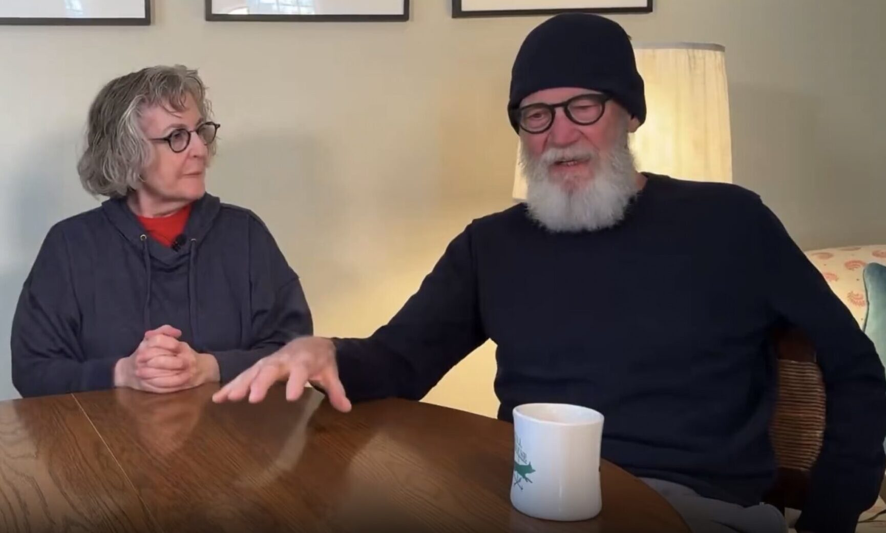 David Letterman Bashes CBS, Says CBS News is 'A Wreck'