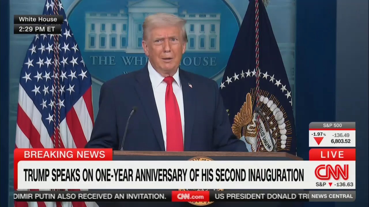 Trump Declares That ‘Pirating Ships’ Is the ‘Only Thing’ Somalis Are ‘Good at’ in Stunning Briefing Rant