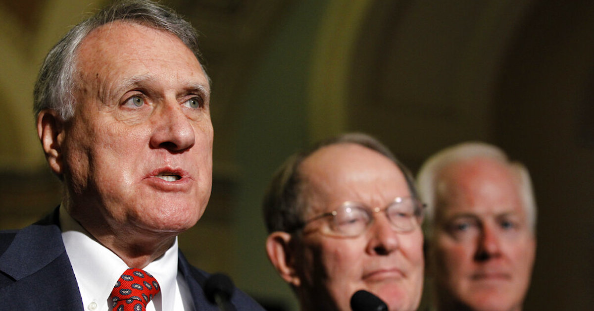 Republican Jon Kyl Reveals Dementia Diagnosis