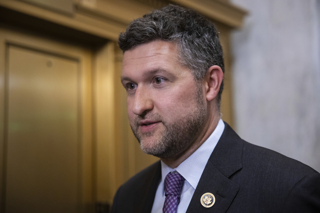 He's F*cking Pathetic!' House Democrat Unleashes On Deranged' Pete Hegseth in Stunning Rant