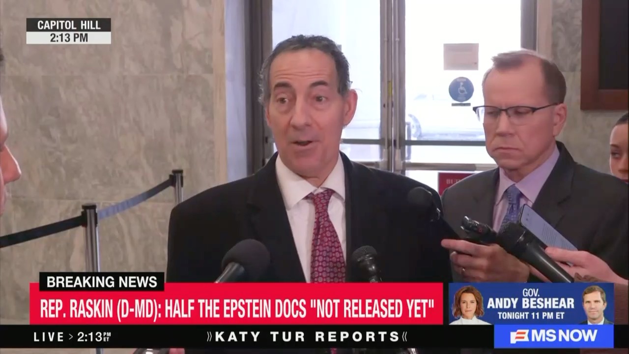 Raskin Shreds DOJ's Baffling' Redactions, Like Email Contradicting Trump's Claim He Kicked Epstein Out of Mar-A-Lago