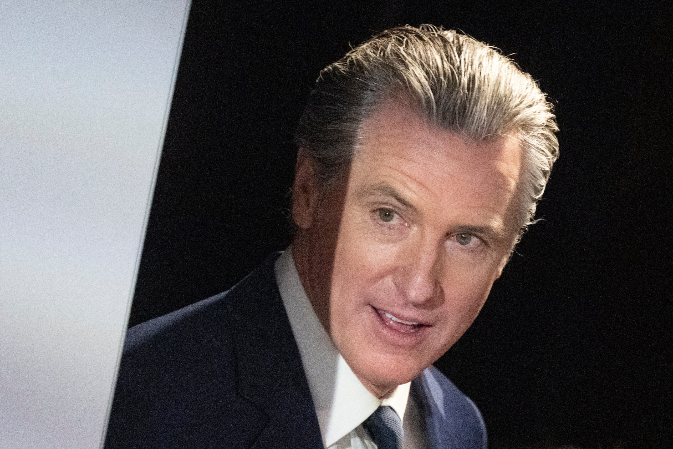 Top Democrats Reportedly Grapple With Fraught' Question: Should 2028 Nominee Be a Straight White Guy?