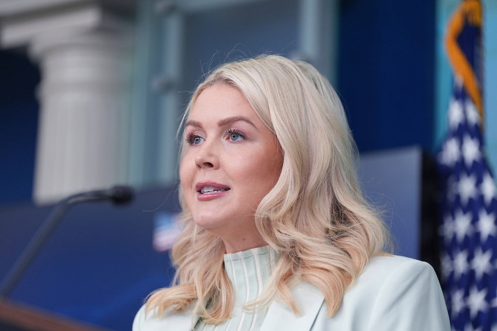 AFP, Getty Images Removed Unflattering' Photo of Karoline Leavitt After White House Was Reportedly Displeased