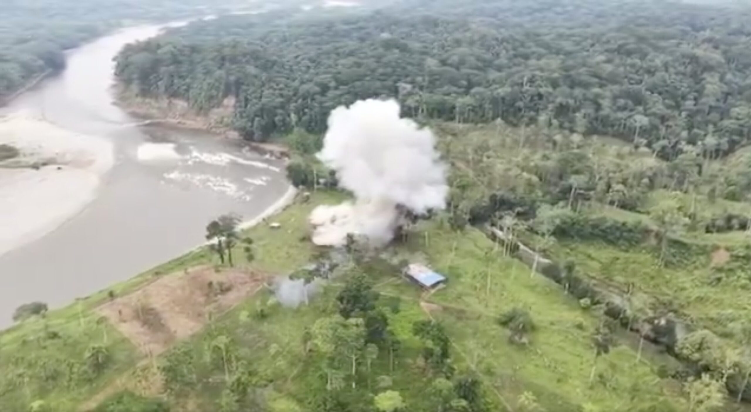 Drug Camp That Pete Hegseth Said U.S. Bombed in Ecuador Was Actually Dairy Farm: Rprt