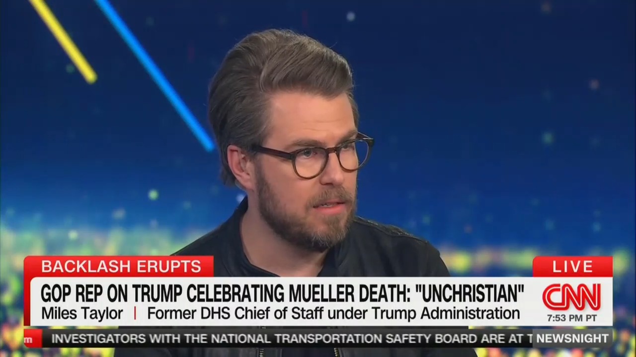 Ex-Trump Official Reveals Stunning Act of Active Dishonor' That Made Him Quit' on Prez