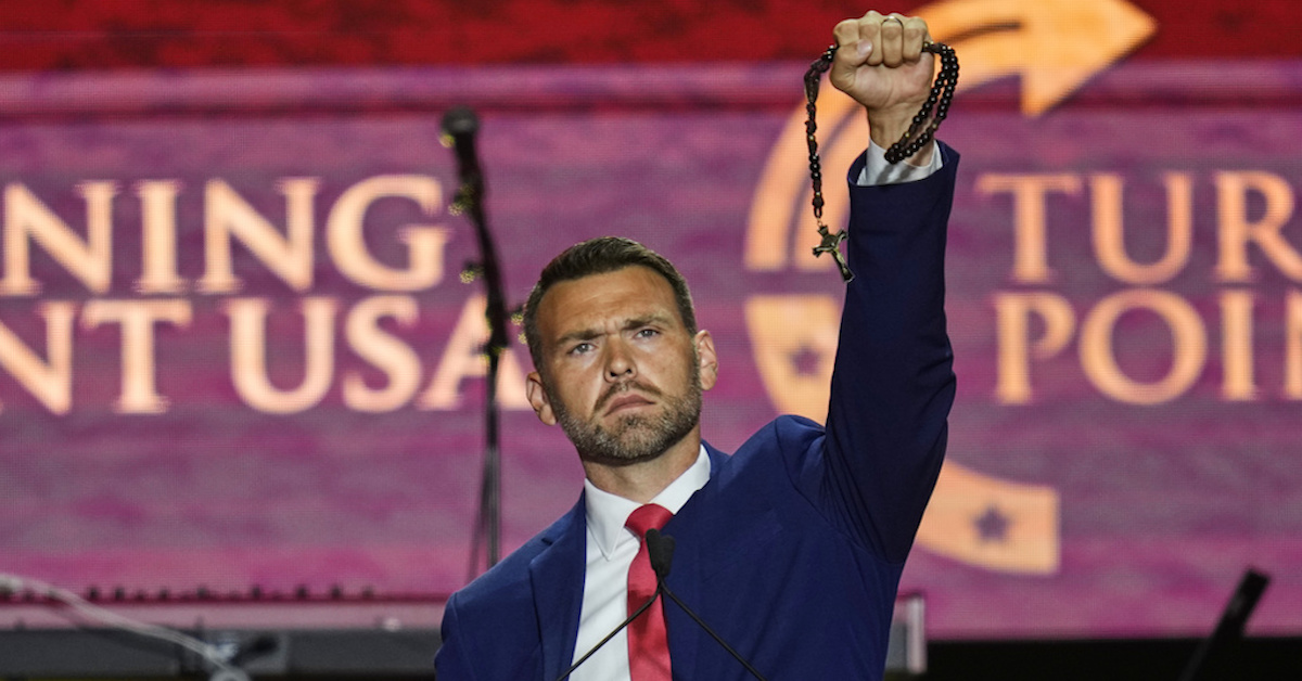 Deeply Embarrassing': Conservatives Pounce on MAGA Star Over Bizarre Lord of the Rings Take