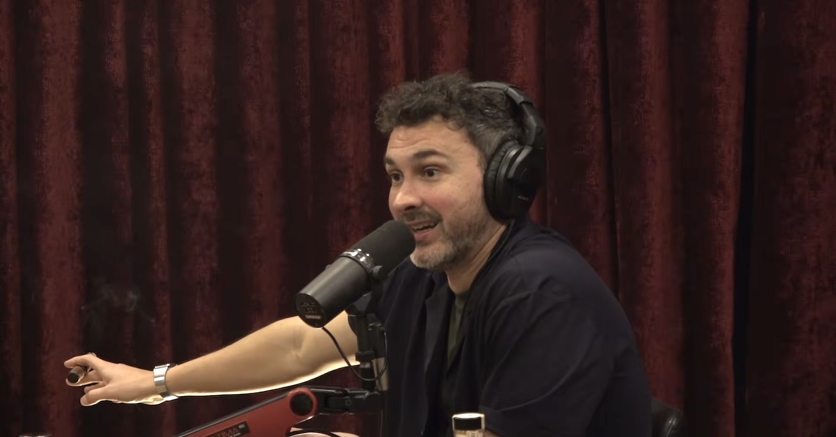 Netflix Insider Disputes Rogansphere Comedian's Claim Execs Called Muslims Dangerous'