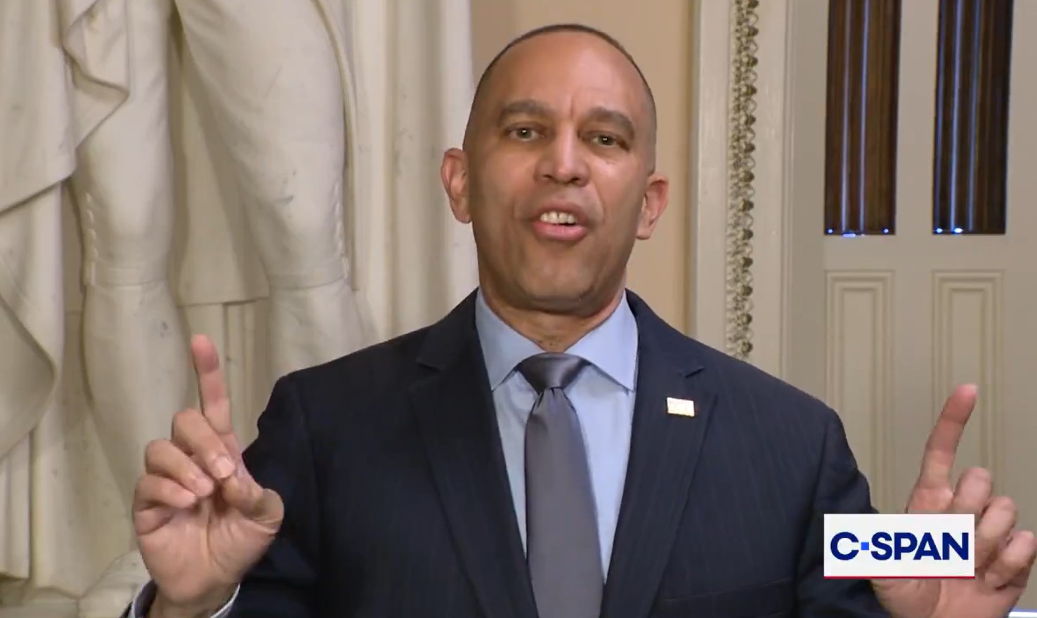 Jeffries Hits Back At Trump WH Accusing Dems of Violent Rhetoric: Clean Up Your Own House'