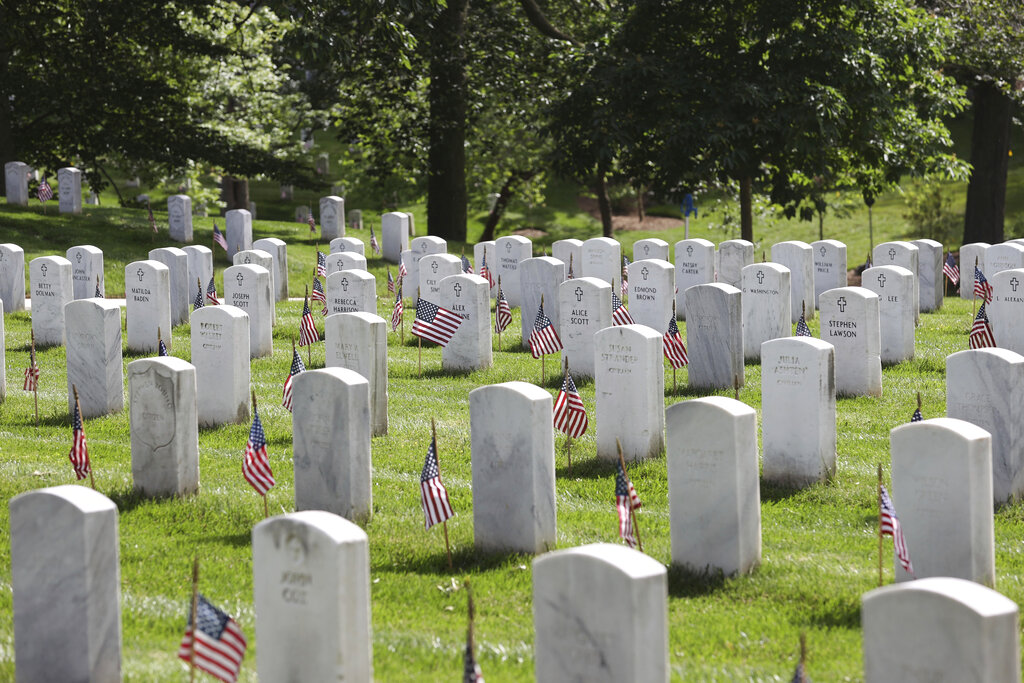 DNC Quietly Deletes Anti-Trump Memorial Day Post After Furious Bipartisan Backlash
