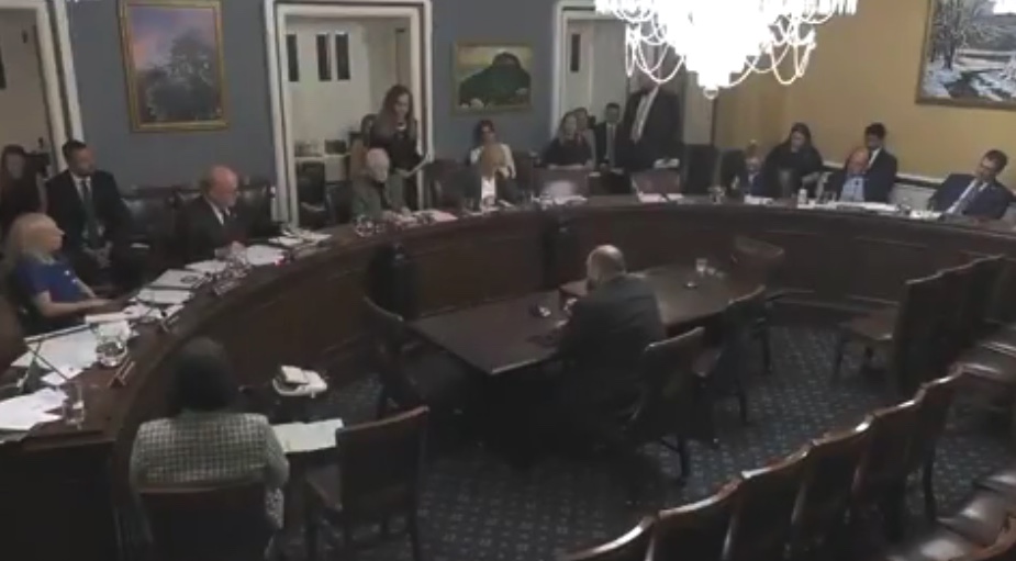 Republicans Vote Down Amendment That Would Prevent Trump From Paying Jan. 6 Defendants With Taxpayer Money