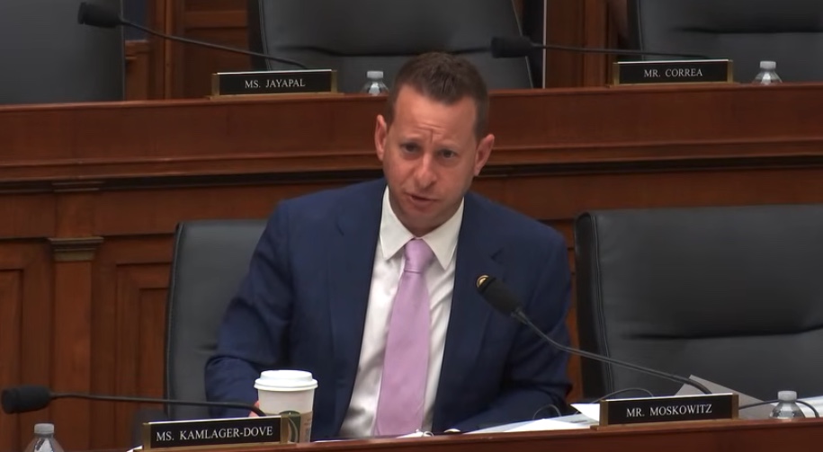 There's No Freakin' Way': Moskowitz Mocks Republican Witness Who Told Him To Buy Her Book
