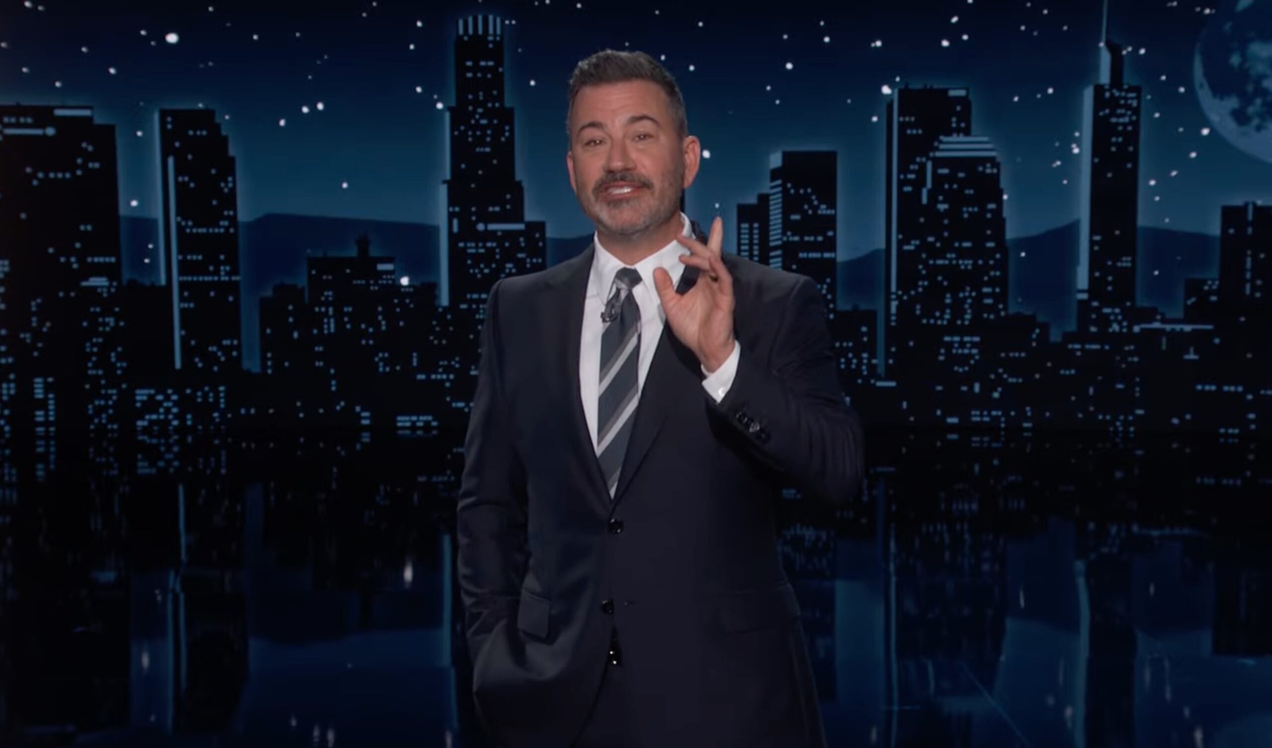 Jimmy Kimmel amüsiert sich über Trumps sinkende Zustimmungswerte mit zwei ...