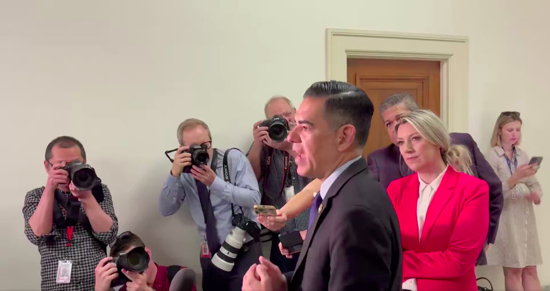 Robert Garcia Rips Republicans for Failing to Swear In Pam Bondi as Epstein Hearing Kicks Off