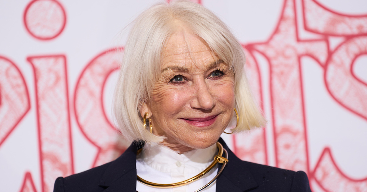 This Is Disgusting': Internet Reacts to Pro-Palestinian Activist Calling Helen Mirren Zionist B*tch' in Vile Street Encounter