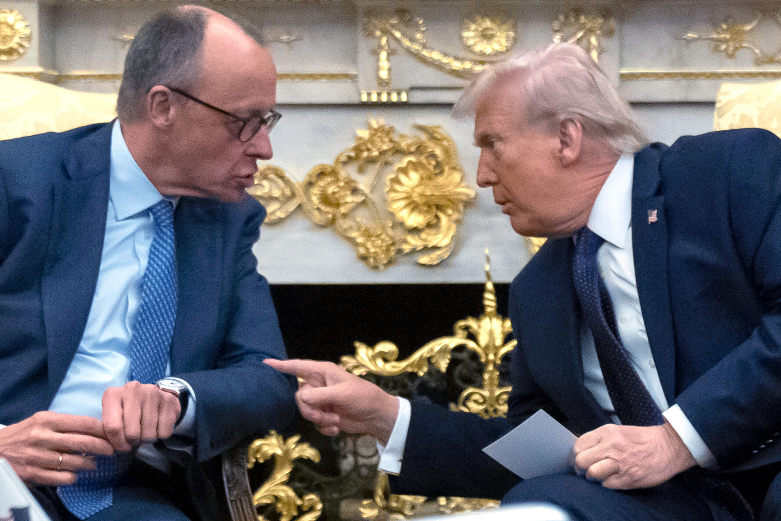 Trump Reportedly Told White House Guests to Take Swag