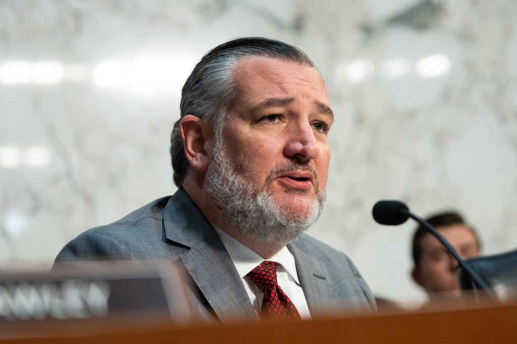 Ted Cruz' Dolly-Parton-Hommage geht gründlich schief, als er Opfer ...